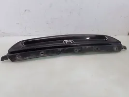 Honda Civic Grille calandre supérieure de pare-chocs avant 71120S0300