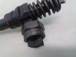 Volkswagen Sharan Fuel injector 038130073AC