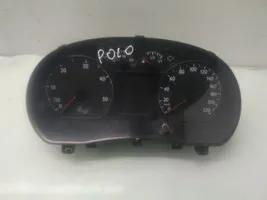 Volkswagen Polo IV 9N3 Nopeusmittari (mittaristo) 05100431487