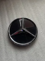 Mercedes-Benz GLA H247 Emblemat / Znaczek A0008880400