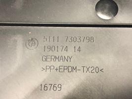 BMW X3 F25 Support de plaque d'immatriculation 7303798
