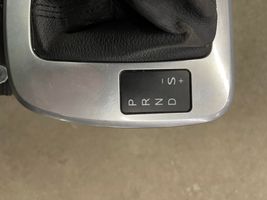 Ford Focus C-MAX Lewarek zmiany biegów / górny 
