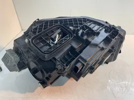 Mercedes-Benz GLA H247 Передняя фара A2479064205