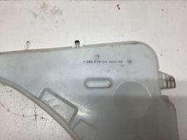 BMW 4 F32 F33 Réservoir de liquide lave-glace 724167913