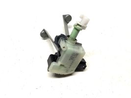 Toyota Avensis T270 Verrouillage du bouchon du réservoir de carburant 7703005020