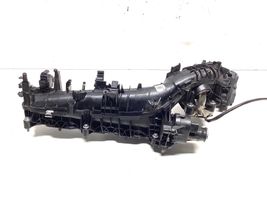 BMW 5 G30 G31 Intake manifold 8513655