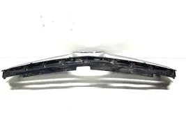 Mercedes-Benz E W212 Griglia superiore del radiatore paraurti anteriore A2128850822