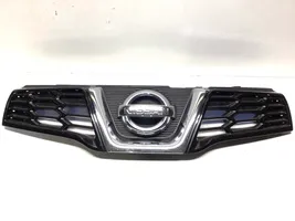 Nissan Qashqai Grille calandre supérieure de pare-chocs avant 62310BR00A