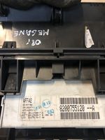 Renault Megane II Monitor / wyświetlacz / ekran 8200755120A