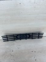 Audi A8 S8 D3 4E Grille calandre supérieure de pare-chocs avant 4E0853719A