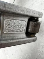 Mercedes-Benz E W211 Ohjauspyörän akselisarja 2104620748