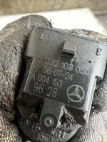 Mercedes-Benz GL X164 Sadales vārpstas stāvokļa sensors 0232103050