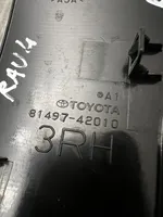 Toyota RAV 4 (XA50) Listwa pod lampę tylną 8149742010