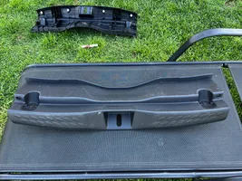 Toyota C-HR Rivestimento di protezione sottoporta del bagagliaio/baule 64716F4010