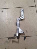 BMW 5 G30 G31 Mutterit/pultit 8570829