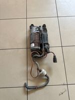 Audi Q7 4L Air suspension compressor/pump 