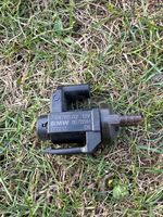 BMW 7 G11 G12 Vacuum valve 8570591