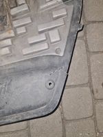 Audi Q7 4L Protezione anti spruzzi/sottoscocca del motore 7L8825285