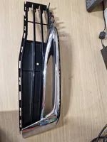 BMW 5 G30 G31 Grille inférieure de pare-chocs avant 51117385277