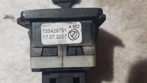 Fiat Grande Punto Gniazdo / Złącze USB 735429751