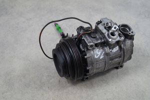 Audi A6 Allroad C5 Ilmastointilaitteen kompressorin pumppu (A/C) 4Z7260805