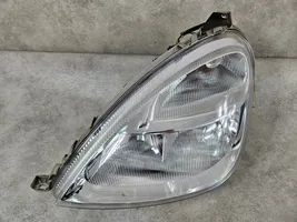 Mercedes-Benz A W168 Lampa przednia A1688201761