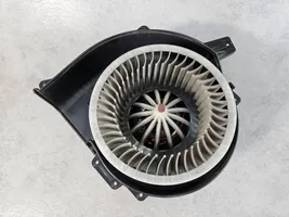 Volkswagen Polo IV 9N3 Ventola riscaldamento/ventilatore abitacolo 6Q1819015C