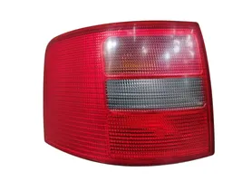 Audi A6 S6 C5 4B Lampa tylna 4B9945095D