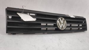 Volkswagen Polo II 86C 2F Maskownica / Grill / Atrapa górna chłodnicy Vw polo 867853653g