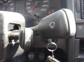 Audi 80 B1 Leva/interruttore dell’indicatore di direzione e tergicristallo 