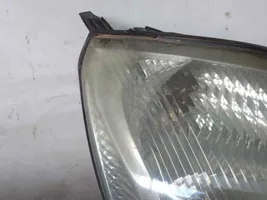 Ford Fiesta Lampa przednia 