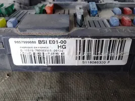 Peugeot Partner Module de fusibles 9657999680