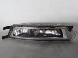 Volkswagen PASSAT Front fog light 3G0941662J