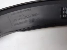 Volkswagen Tiguan Osłona tylnej klapy 5N4854819J