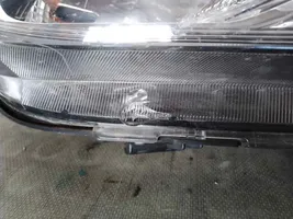 Hyundai Kona I Front indicator light 92208J90