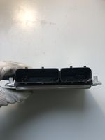 Audi A4 S4 B5 8D Sterownik / Moduł ECU 8E0907401Q