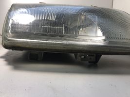 Volkswagen Sharan Lampa przednia 1305235255