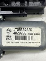 Volkswagen Cross Touran I Priekinis varikliukas langų pakėlėjo 1T0959702D