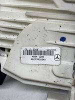 Mercedes-Benz E A207 Zamek drzwi przednich A2077600240