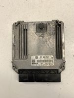 Volkswagen Touran I Sterownik / Moduł ECU 03C906032F