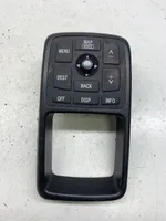 Toyota Avensis T250 Controllo multimediale autoradio 8682020050