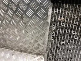 Subaru Legacy Radiateur de refroidissement 