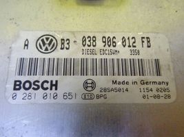 Volkswagen Bora Calculateur moteur ECU 038906012FB