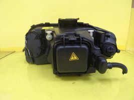 Audi A3 S3 8P Lampa przednia 8P0941004D