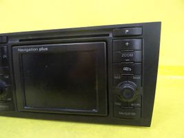 Audi A6 S6 C5 4B Radio/CD/DVD/GPS-pääyksikkö 4B0035192F