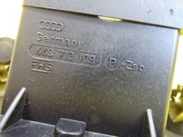 Audi 100 200 5000 C3 Vaihteenvalitsimen verhoilu 443713109