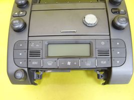 Lancia Thesis Radio/CD/DVD/GPS-pääyksikkö 5WK78136