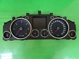 Volkswagen Touareg I Compteur de vitesse tableau de bord 7L6920880NX