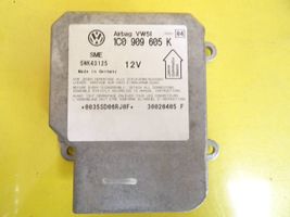 Volkswagen Polo IV 9N3 Centralina/modulo airbag 1C0909605K