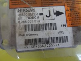 Nissan Almera N16 Module de contrôle airbag 988205M304